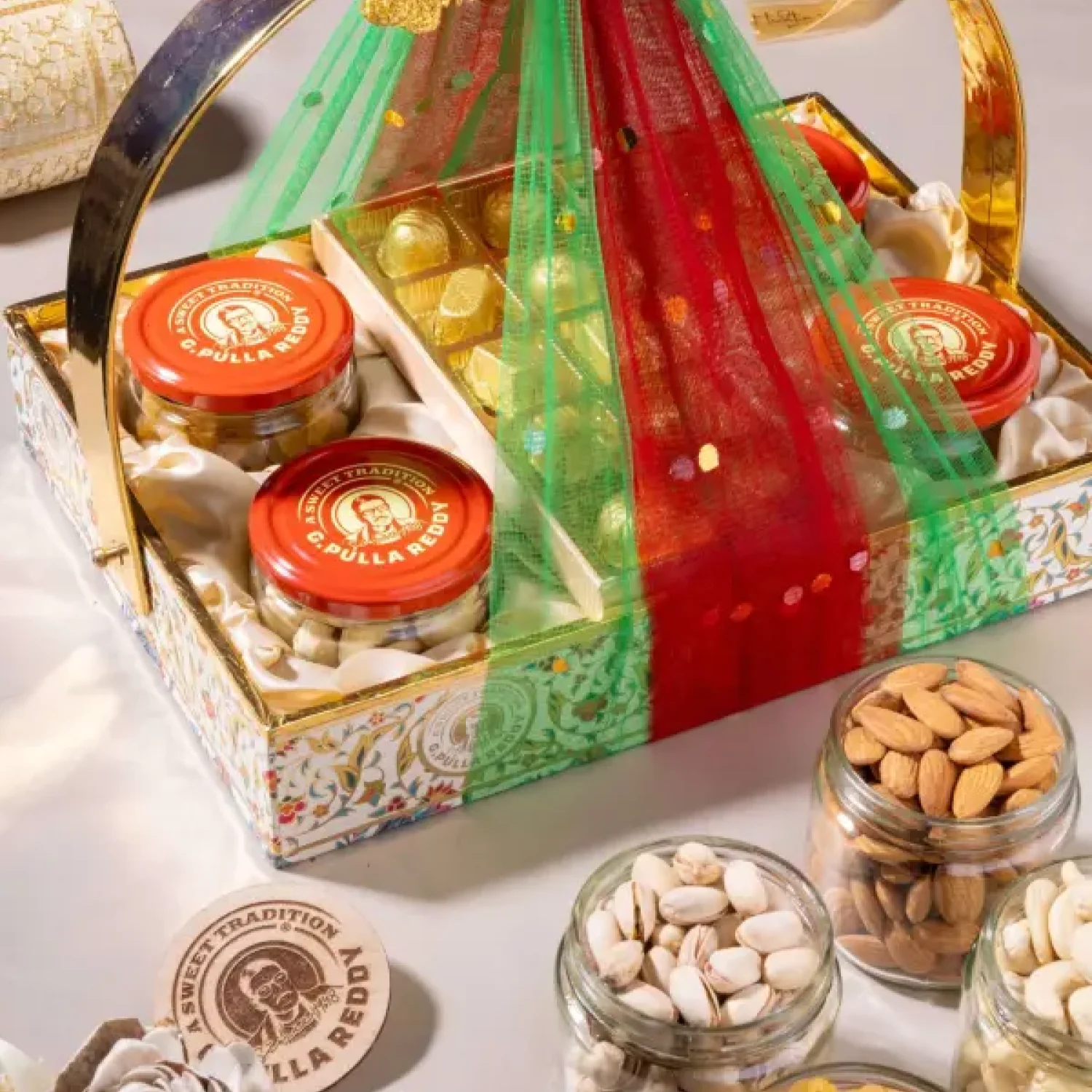 Royal Feast hamper